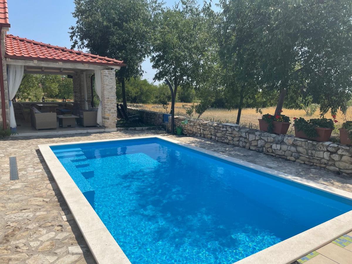 Holiday Home Toma Puljane 外观 照片