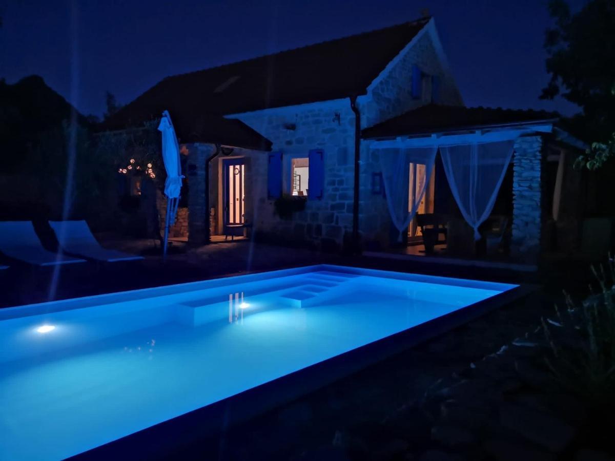 Holiday Home Toma Puljane 外观 照片
