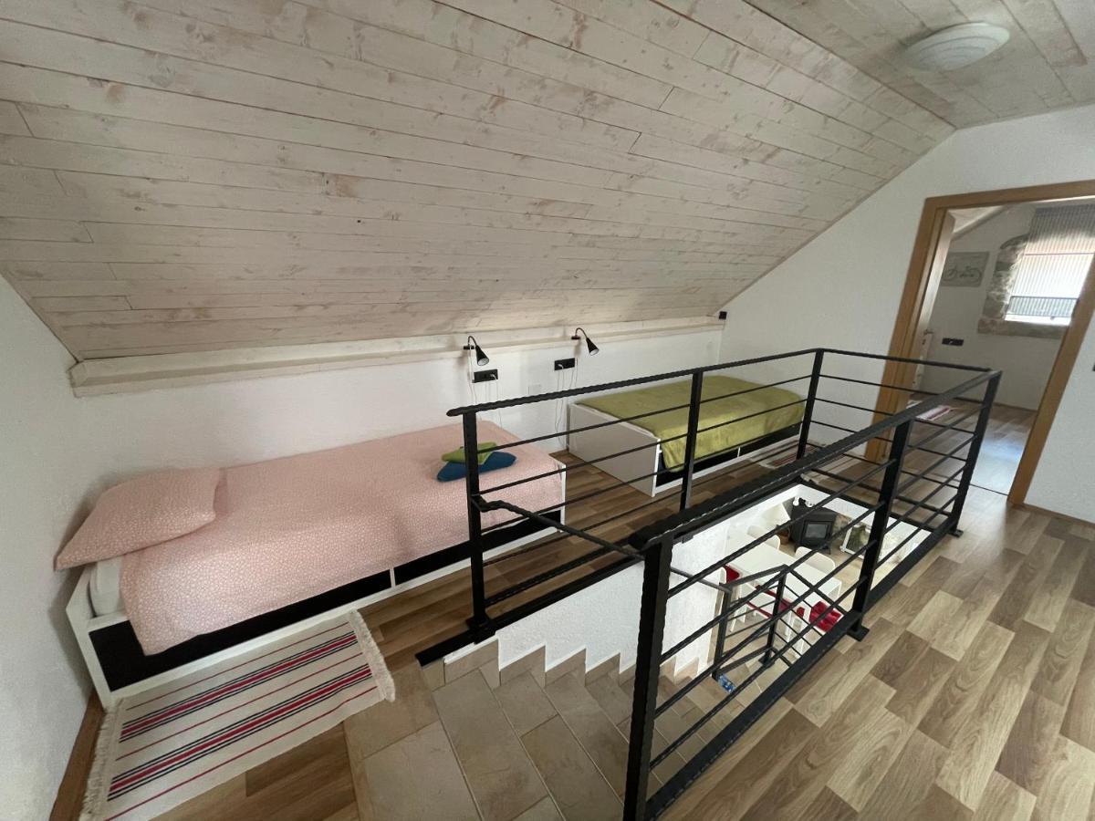 Holiday Home Toma Puljane 外观 照片