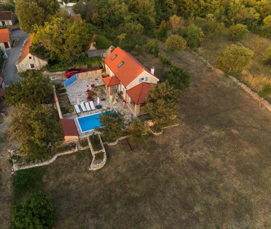 Holiday Home Toma Puljane 外观 照片